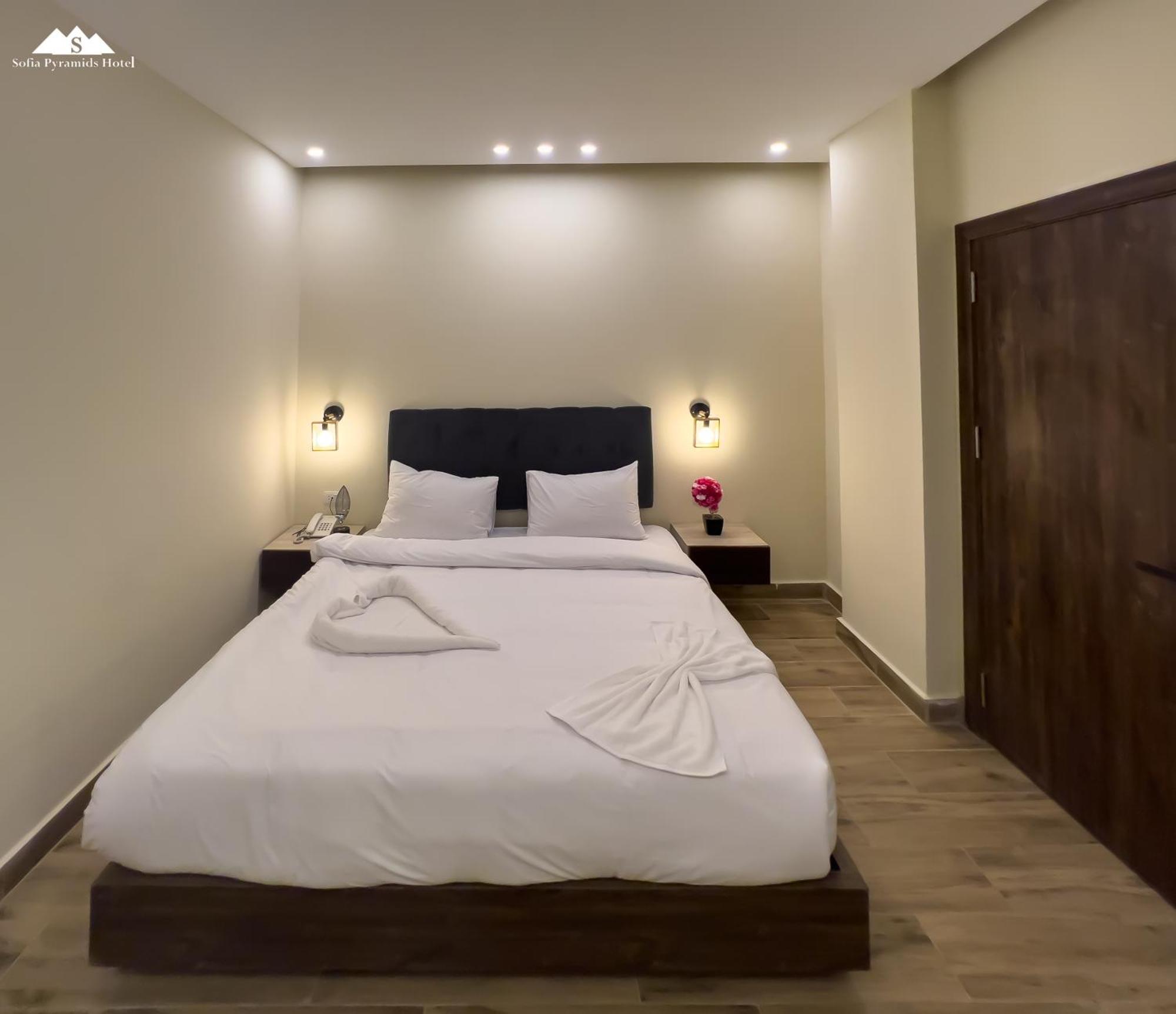 Sofia Pyramids Hotel Kafret el-Gabal Dış mekan fotoğraf